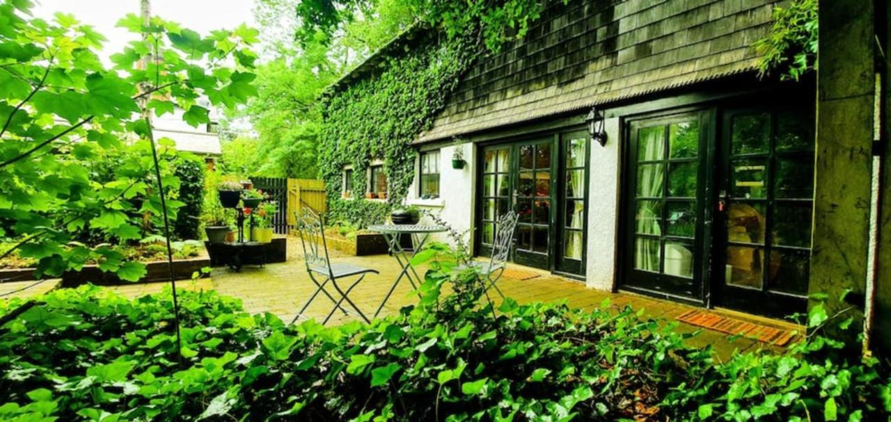 Vila Charming Victorian Coach House Jordanstown Exteriér fotografie